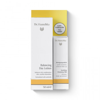 Dr. Hauschka Balancing Day Lotion: for reduced shine