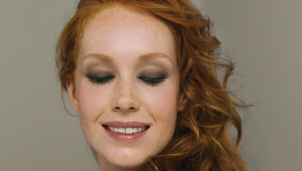 Dr. Hauschka Look: Glamorous Glow Dr. Hauschka Look: Glamorous Glow