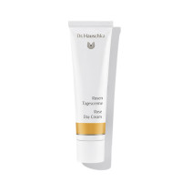 Dr. Hauschka Rose Day Cream: Richly moisturising day cream for dry, sensitive & reddened skin Dr. Hauschka Rose Day Cream: Daily face care